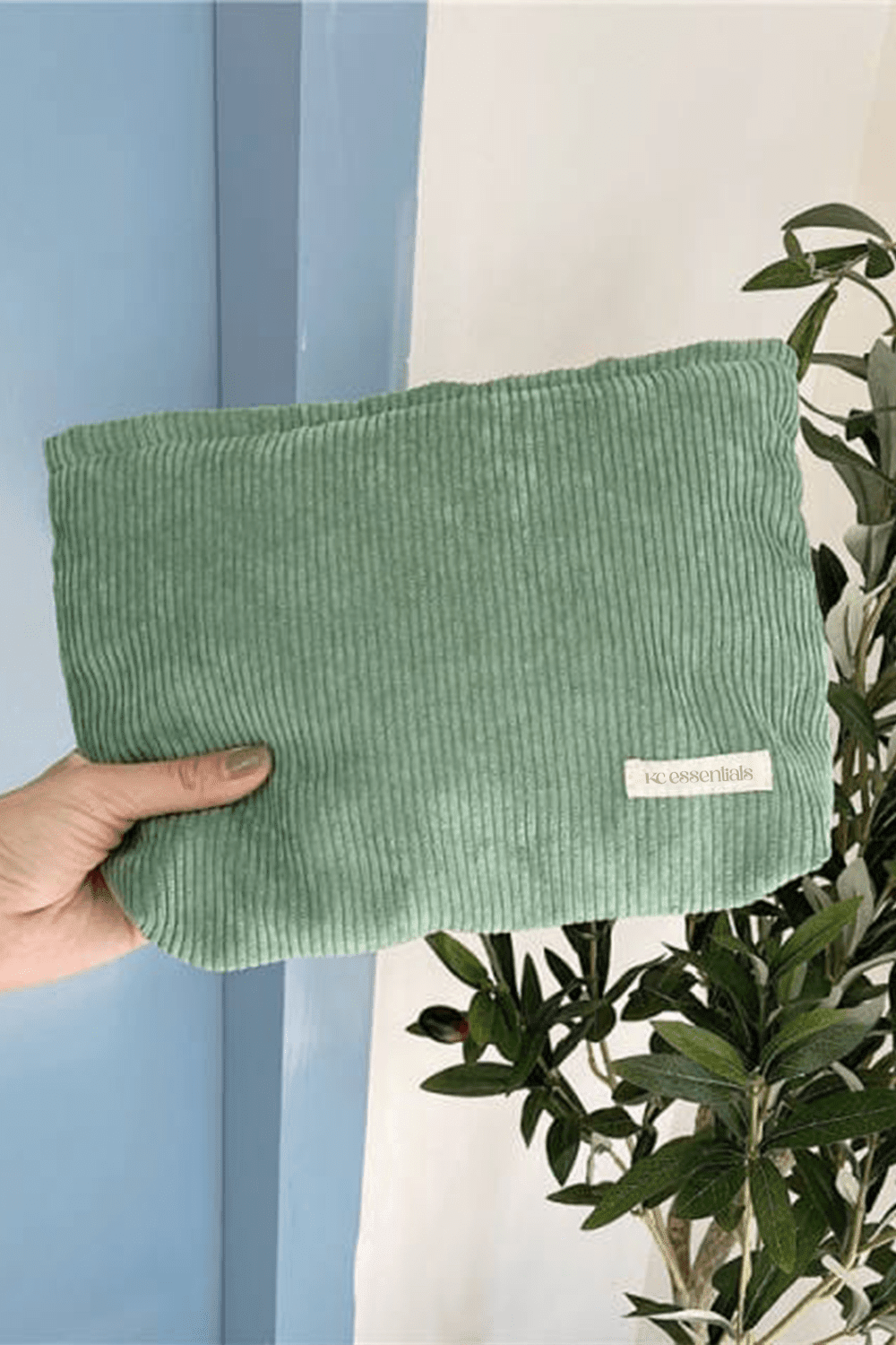 Cosmetic bag - KC Essentials Lebanon