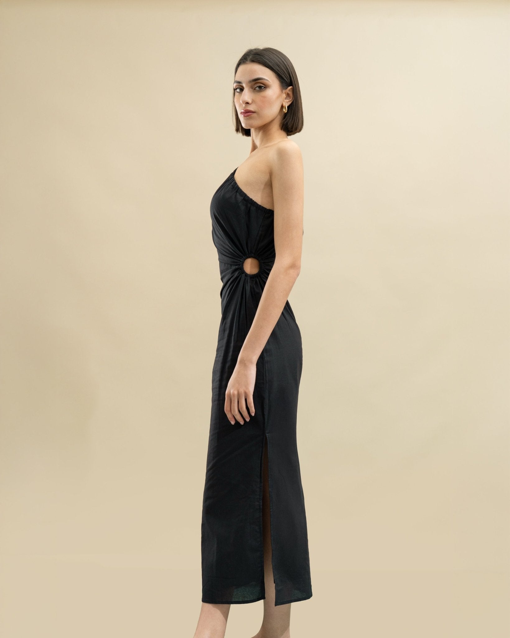 Shoulder dress - KC Essentials Lebanon