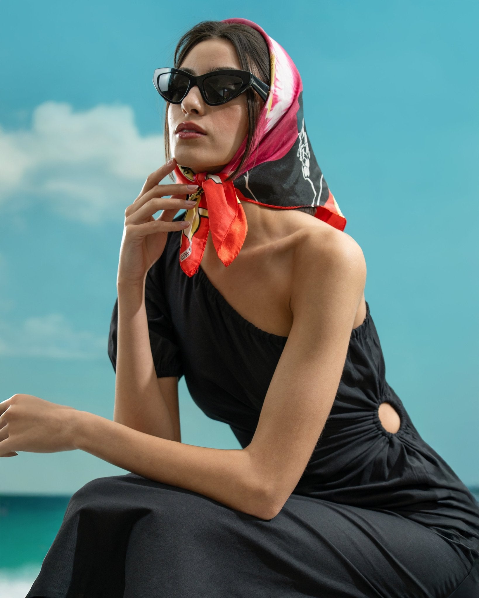Shoulder dress - KC Essentials Lebanon